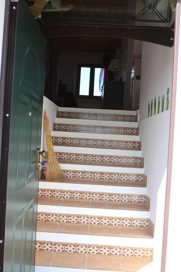 Casa Vacanze Angelica Ostra Vetere Екстериор снимка
