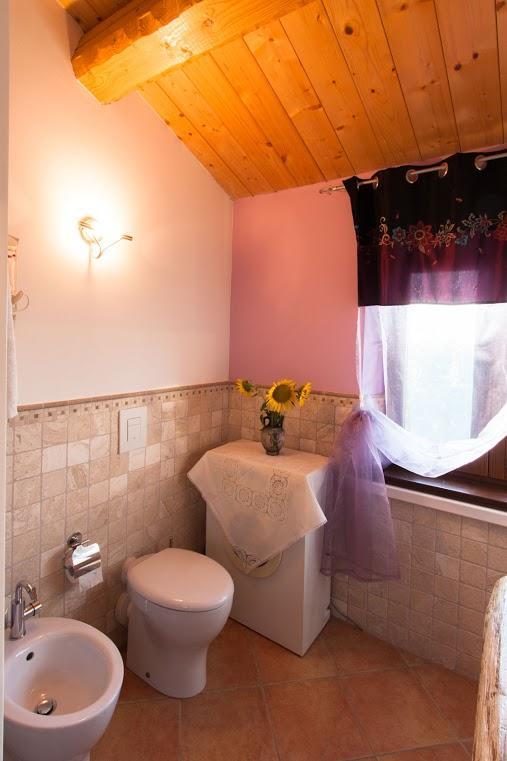 Casa Vacanze Angelica Ostra Vetere Екстериор снимка
