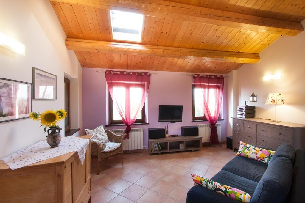 Casa Vacanze Angelica Ostra Vetere Екстериор снимка